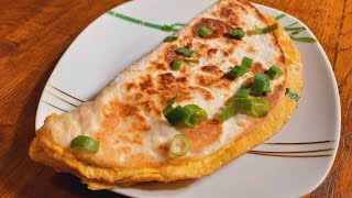 Tortilla z jajkiem smaczne śniadanie [upl. by Rabbaj]