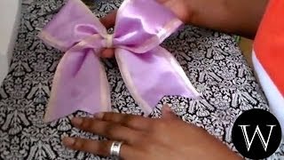 TwoTone Cheer bow Tutorial [upl. by Oeram]