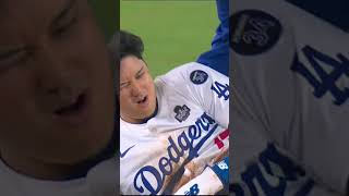 Ohtani on pain worldseries worldseries2024 losangeles mlb [upl. by Lorilyn]