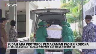 dr Erlina Burhan Jenazah Ditutup dengan Plastik Sehingga Aman dari Penularan  iNews Sore 0104 [upl. by Suzetta111]