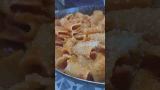 Pasta al pomodoro e guanciale [upl. by Dittman]