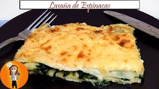 Lasaña de Espinacas con bechamel  Receta de Cocina en Familia [upl. by Ayaj119]