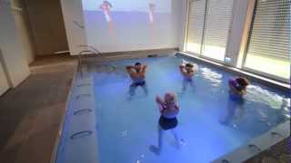 Rééducation et gymnastique préventive en piscine KINECONCEPT [upl. by Sirovat]