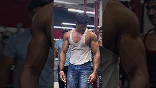 Gym 💪 biceps workout 🏋️bodyfitnes bodybilder gymposefitness shorts [upl. by Stockton]