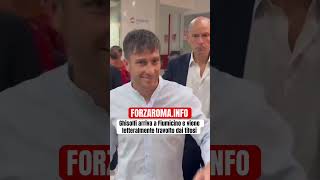 Ghisolfi a Fiumicino per accogliere Soulé i tifosi reagiscono così 😂 ASRoma ForzaRoma CurvaSud [upl. by Eadie]