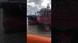 Ship side by side in Shipyard viralvideo shorts viralshorts [upl. by Jarid]