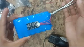 My DIY Battery pack 12v with BMS and BALANCER [upl. by Bik]