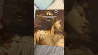 Fearless Taylor’s Version vinyl unboxing ⭐️💽👑 taylorswift fearlesstaylorsversion [upl. by Adniral]