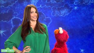 Sesame Street Sofia Vergara  Baile [upl. by Esydnac769]