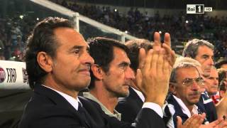 Respect Italian coach Cesare Prandelli applauses Bulgarian anthem and drive the fans to do same [upl. by Coumas]