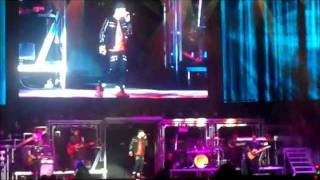 Justin Bieber canta quotMistletoequot seu novo single pela 1ª vez ao vivo Rio de Janeiro [upl. by Belia65]