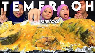 quotAllah sedapnyaquot MUKBANG IKAN PATIN TEMPOYAK TEMERLOH eatwith FAMILYZOLA [upl. by Cirde184]