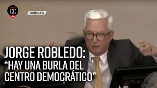 quotAquí hay una burla del Centro Democráticoquot Jorge Enrique Robledo  El Espectador [upl. by Devad]