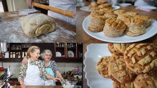 Pogačice s čvarcima  Starinski recept sa droždinom [upl. by Tanberg506]