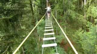 ACCROBRANCHE TALLOIRES BASE NATURE AVENTURE PARCOURS DANS ARBRES TYROLIENNE [upl. by Ahsatniuq650]