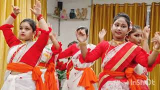 momo chitte niti nitte dance performed by students of Suchandra music and dance academy [upl. by Ennovihc]