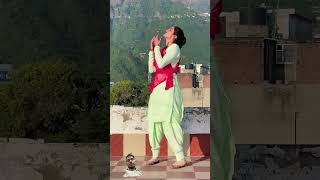 priyankachauhanofficial priyankaofficialp bollywood song poojaandpriyankahardwork [upl. by Orestes]