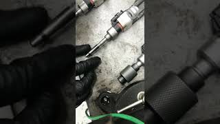 Replacing injector seals on TDI engine [upl. by Talmud]