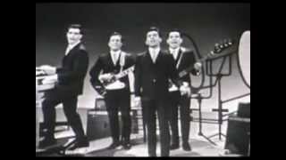 Sherry Baby 1962 Frankie Valli Four Seasons Remix RetroDanGMail [upl. by Gschu]