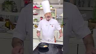 El HUEVO FRITO perfecto con Karlos Arguiñano CocinaAbiertatv [upl. by Kerwin752]