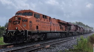 CP 8781 Hapag LloydLate CPKC 237  8781 leads 8739 amp 3087 through Hornby [upl. by Anhaj]