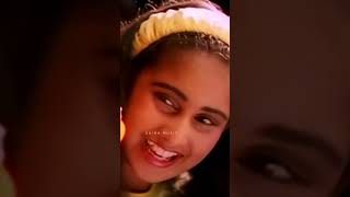 മിന്നൽ കൈവള ചാർത്തി  Baby Shamili  Juhi Chawla  Ouseppachan  Harikrishnans [upl. by Derfnam]