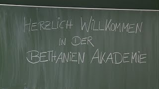 stadtpanorama TV Eröffnung der SprachAkademie im Krankenhaus Bethanien Moers [upl. by Erolyat241]