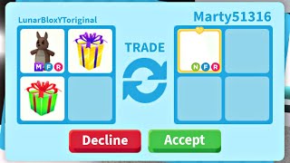 🦘🎁MASSIVE WIN I TRADED MY MEGA KANGAROO AND 2 RARE AND OLD GIFTS FOR THIS OUTGAME NEON PETviral [upl. by Corry]