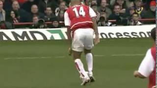 Round 30 Arsenal 11 Manchester United 20032004 [upl. by Novehc]