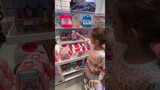 Mia is buying dolls in MUMUSO [upl. by Iemaj]