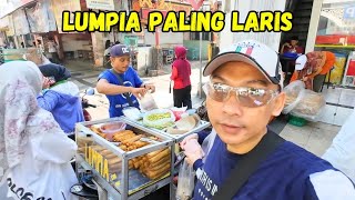 KULINERAN PINGGIR JALAN DI ALUN ALUM streetfood [upl. by Namlaz906]