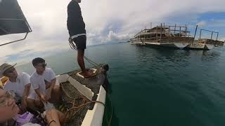 A floating bar Tawhai off the Lakawon Island [upl. by Ronnie572]