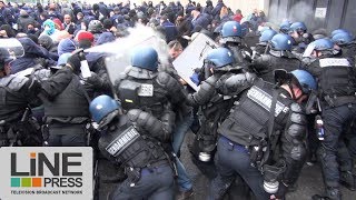 Incidents lors dune évacuation de force dune prison  FleuryMérogis 91  France 24 janvier 2018 [upl. by Aniratac717]