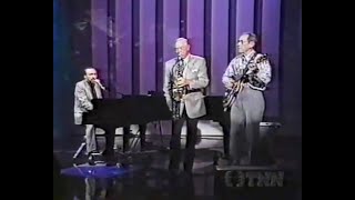 Ray Stevens Chet Atkins amp Boots Randolph  quotYakety SaxAxequot Live on Nashville Now 1993 [upl. by Haneeja]