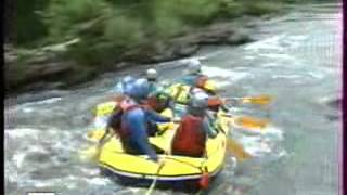 Rafting sur la Nive à Bidarray au Pays Basque avec UR BIZIA RAFTING [upl. by Pierrepont]