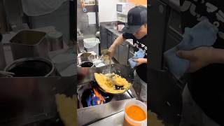 We’re with the fried rice master niiyamanaoto who shows us how it’s done 🍚🔥 [upl. by Ibrahim]