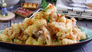 How to Cook Salt and Pepper Calamari Squid in Chinese Style 椒盐花枝  Seafood Recipe  Beer Food [upl. by Oniratac476]