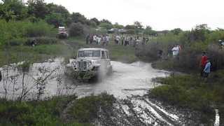 Estanciera motor chevrolet encuentro 4x4 villaguay 2013 [upl. by Skerl]