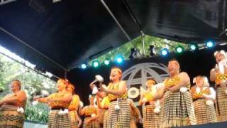 Patea Maori Club  Poi e  Womad NZ 2011 [upl. by Raychel]