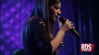 E Ritorno Da Te  Laura Pausini Live ShowCase [upl. by Adnylem427]