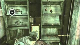 Gears of War 3  Easter Egg quotCapitán Pollo Pirataquot [upl. by Senhauser279]