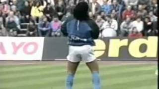 Maradona riscaldamento Monaco semifinale Bayern Napoli 1989 [upl. by Garrett379]