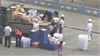 Pyongyang Food delivery Northkorea 北朝鮮 食品の配送平壌の世界252 [upl. by Magdau]