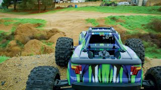 4s 60MPH Dirt Jump Monster  Traxxas Maxx [upl. by Nirre19]