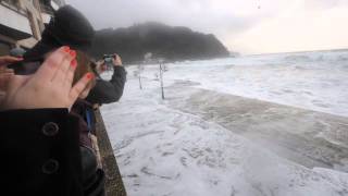 Temporal de olas en Zarautz 2 [upl. by Archibald]