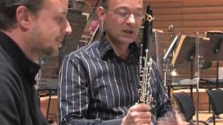 Youtube Symphony Orchestra  Le regard des clarinettistes sur la partition de Tan Dun [upl. by Narba]