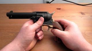 First Impressions Uberti 1873 Cattleman quotHombrequot [upl. by Eenaj]