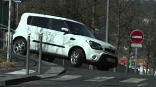 Essai Kia Soul 16 CRDi 128 Sport [upl. by Dyanne]