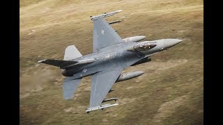 3 X F16 USAF quotBUZZARDSquot in the MachLoop Bones Flight [upl. by Cathlene]