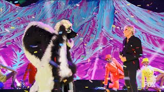 The Masked Singer 6  Skunk amp Michael Bolton Sing Aint No Mountain High Enough [upl. by Hackathorn618]